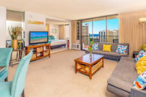 21st Floor with Panoramic Ocean Views | 1 Block to Beach | Free Parking & WIFI